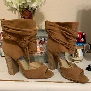 Chinese Laundry Suede Peep-Toe Booties Size 7.5